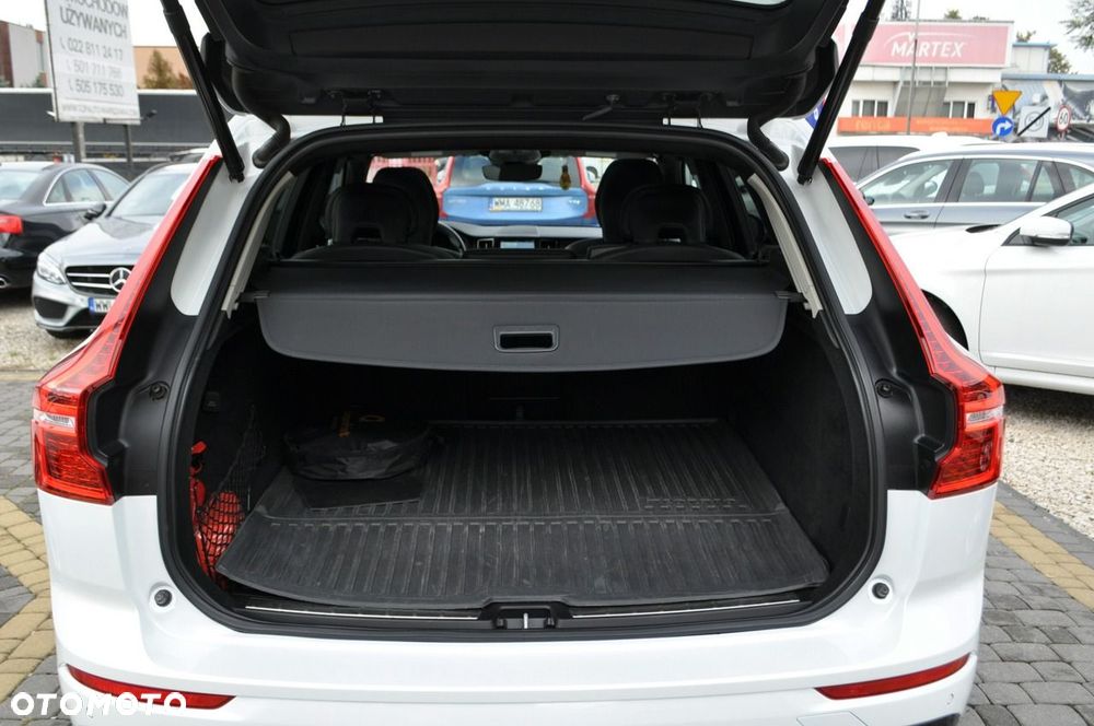 Volvo XC 60 T8 Plug-In Hybrid AWD Polestar Engineered - 38