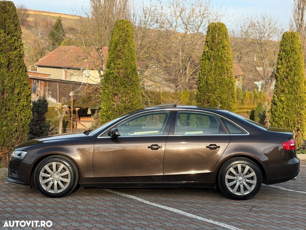 Audi A4 2.0 TDI DPF clean multitronic Ambiente - 6