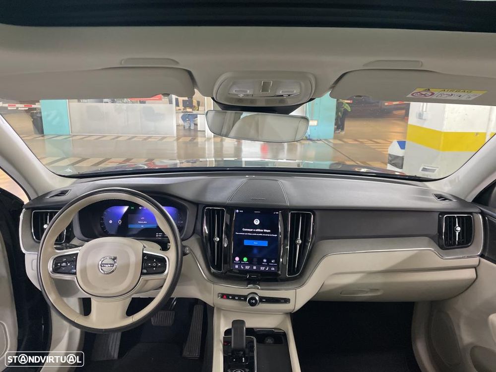 Volvo XC 60 2.0 T6 PHEV Plus Dark AWD - 8