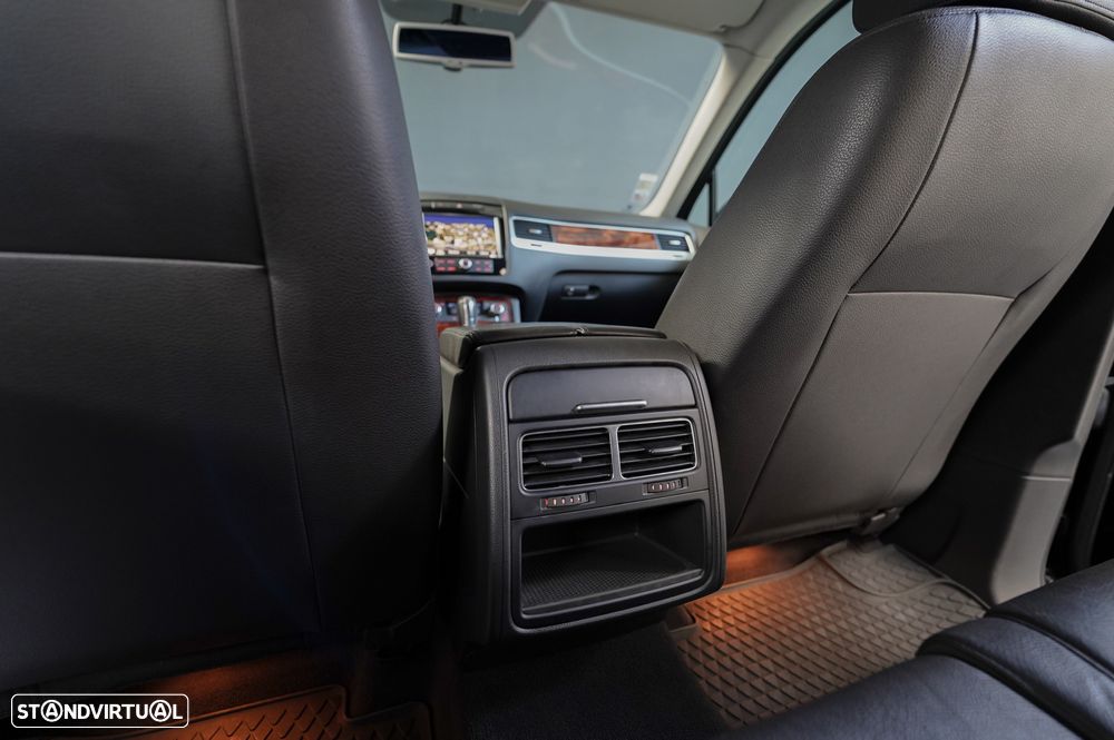 VW Touareg 3.0 TDI V6 TT Top Tiptronic - 30