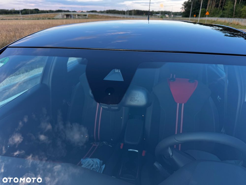 Opel Corsa GS - 16