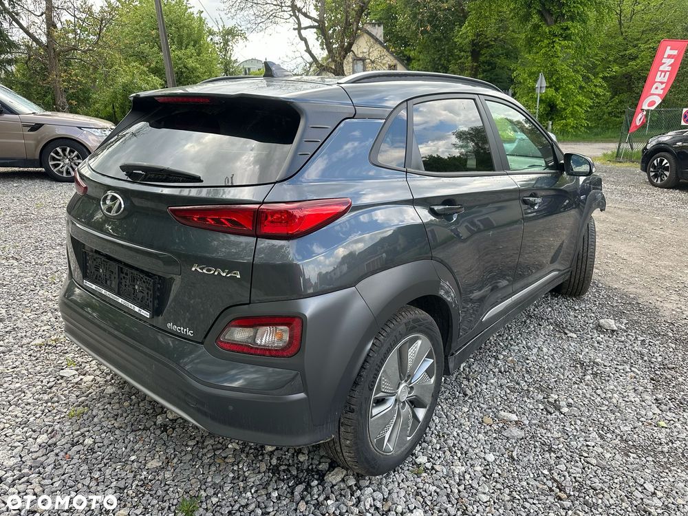 Hyundai Kona - 5