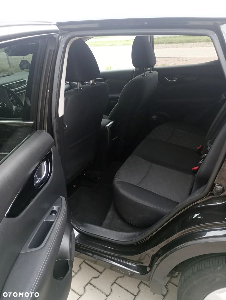 Nissan Qashqai - 11
