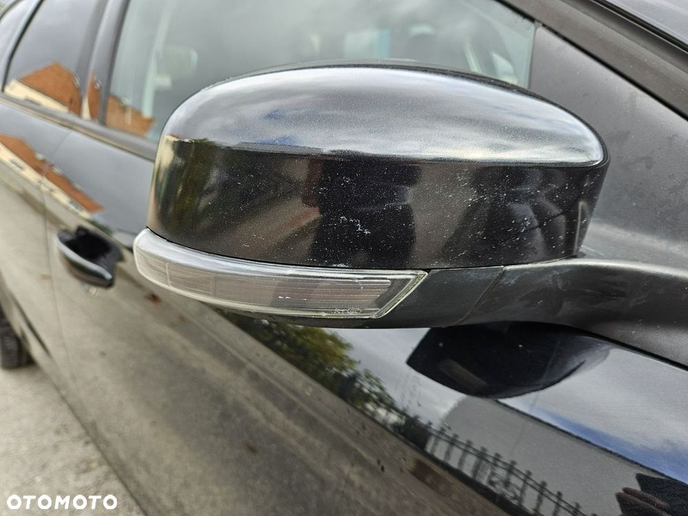 Ford Mondeo - 24