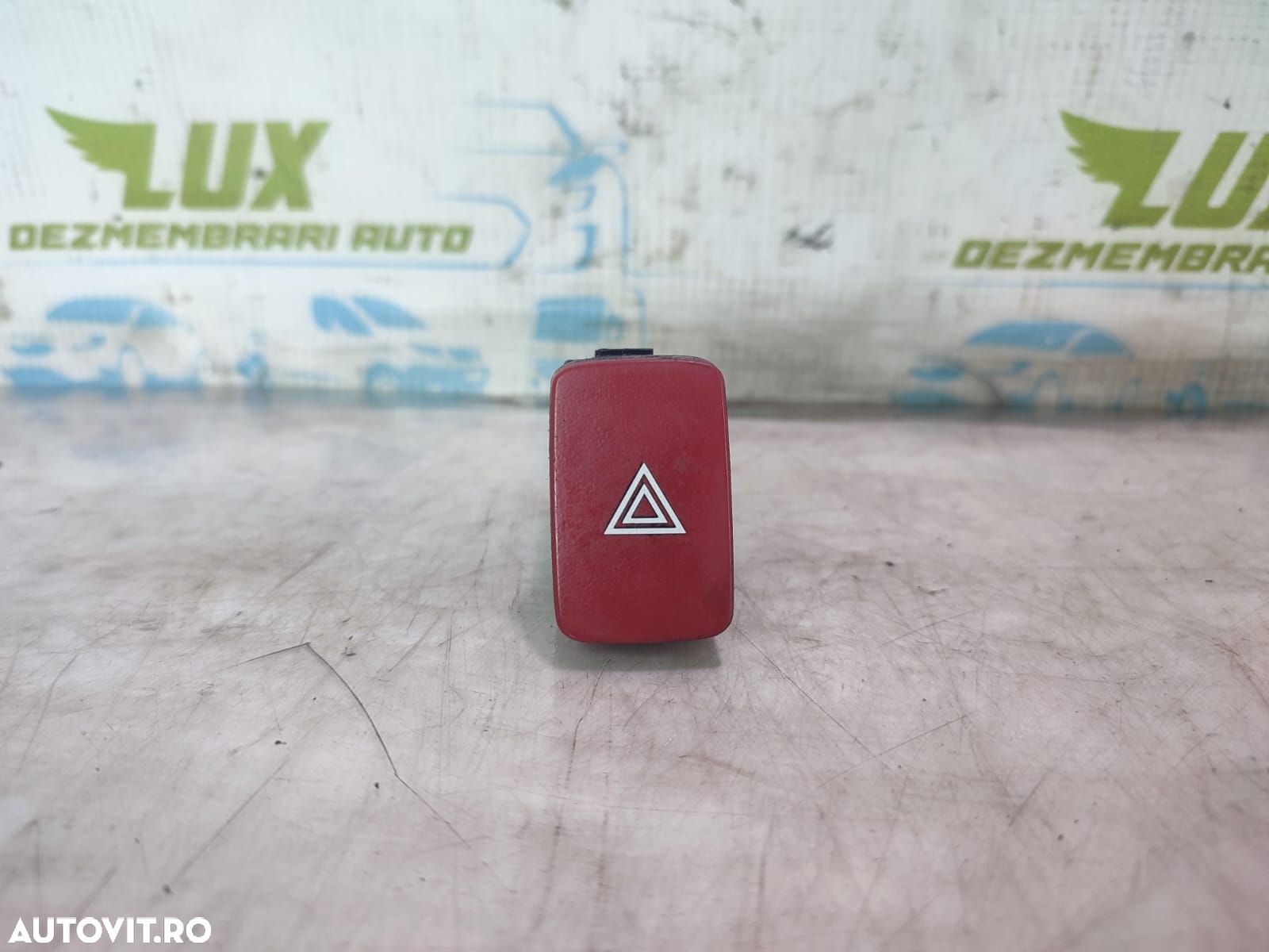 Buton avarie 93790-2e000 Hyundai Tucson 1 [2004 - 2010] - 1