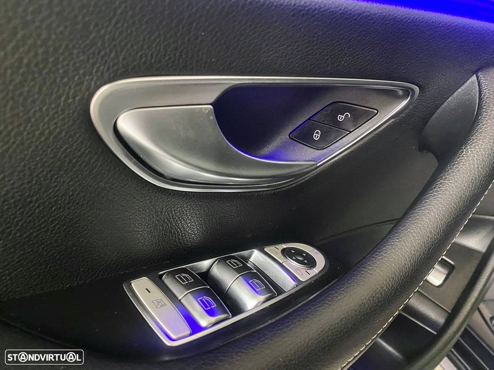 Mercedes-Benz E 220 d Avantgarde - 17