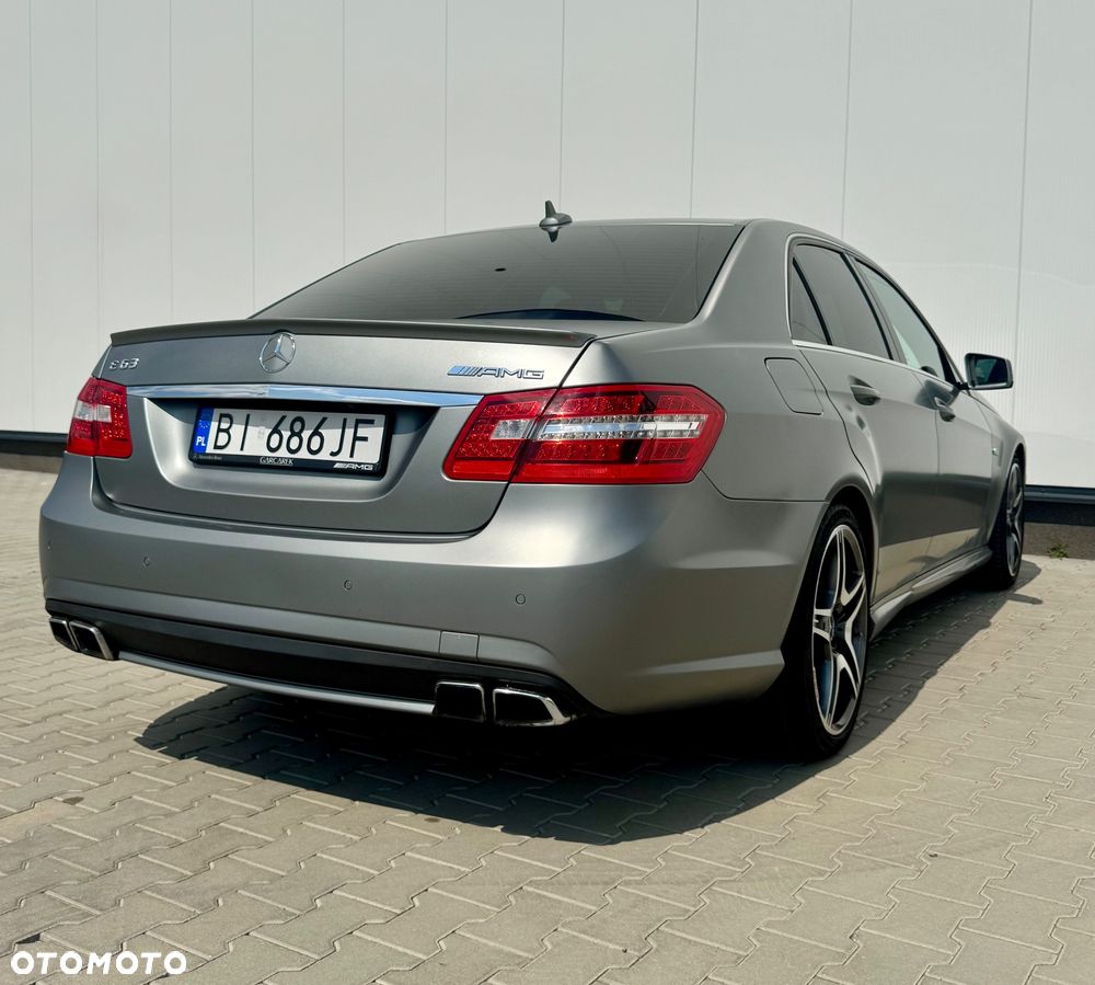 Mercedes-Benz Klasa E 63 AMG AMG Speedshift 7G-MCT - 4