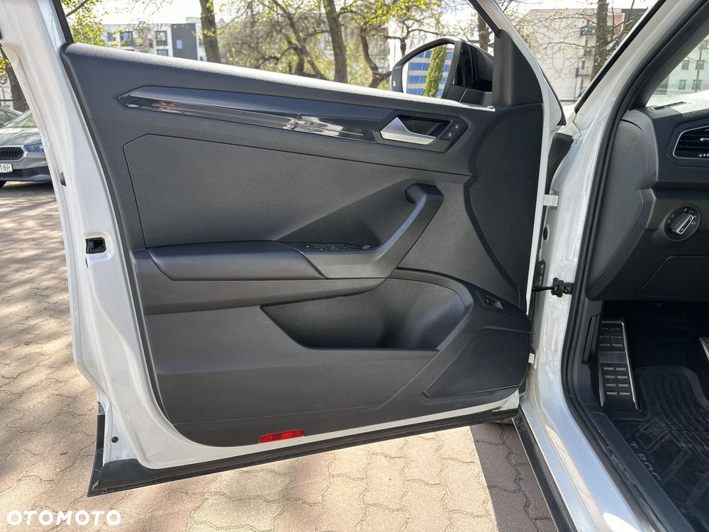 Volkswagen T-Roc 2.0 TSI 4Motion Premium DSG - 11