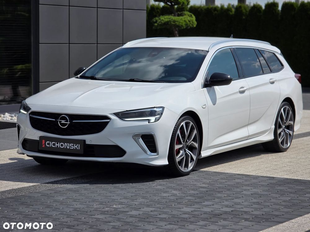 Opel Insignia 2.0 T 4x4 GSi + S&S - 14