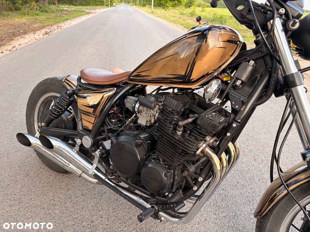 Yamaha XJ - 8
