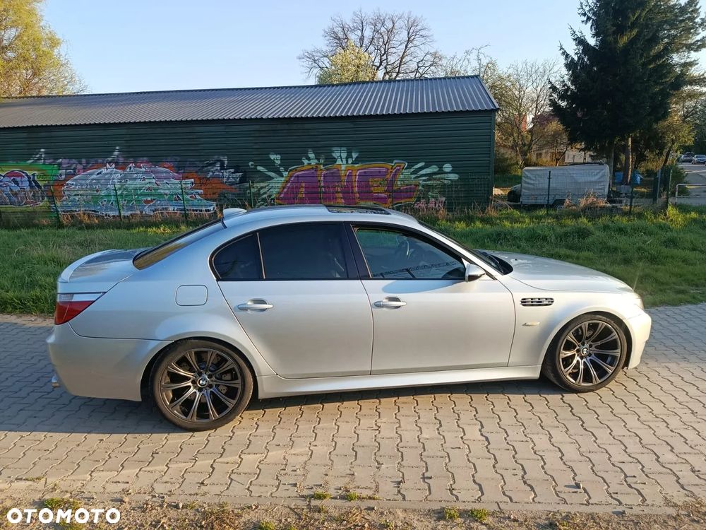 BMW M5 - 5