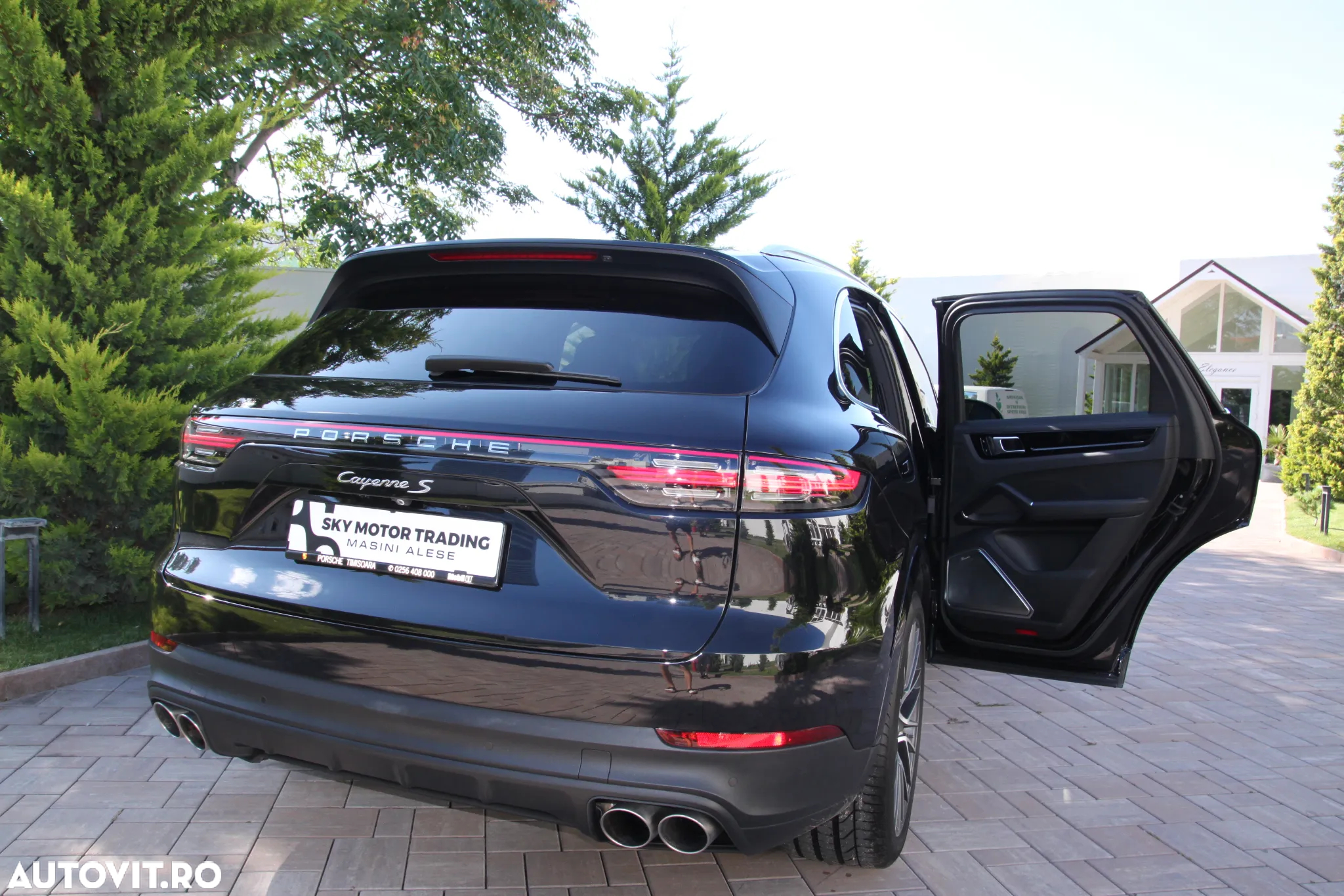 Porsche Cayenne S - 3
