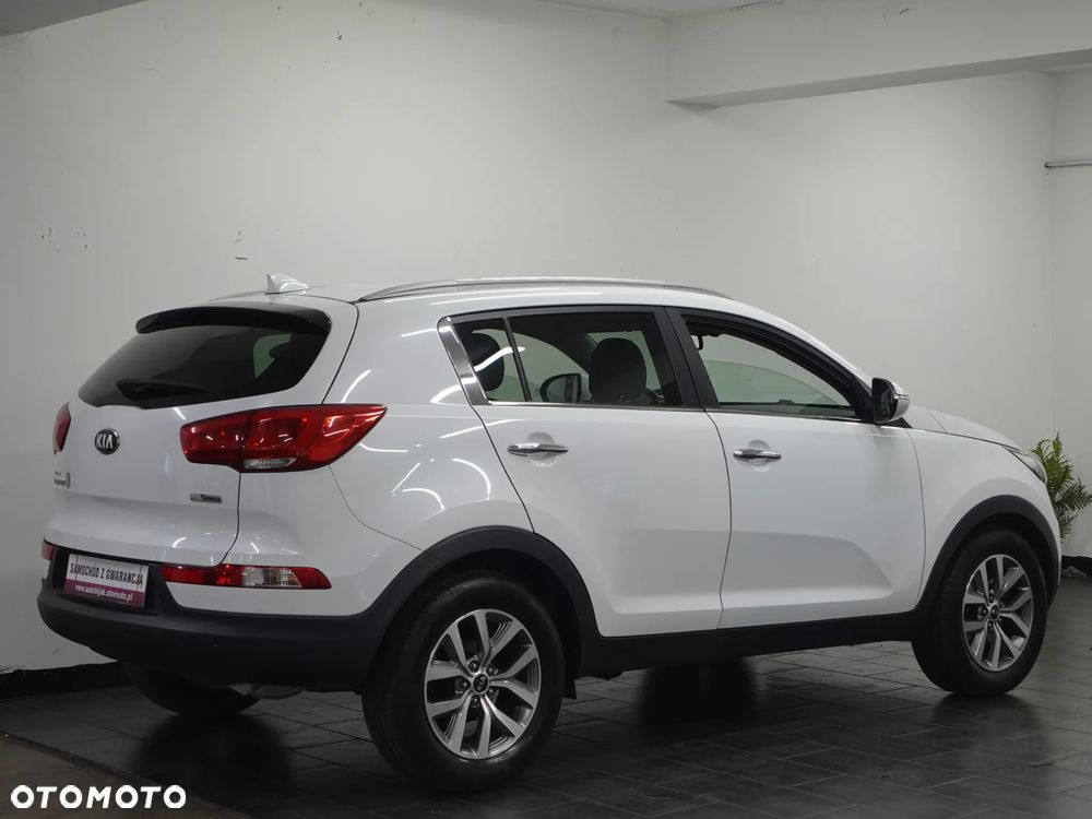 Kia Sportage 1.6 GDI 2WD ISG Dream-Team Edition - 8