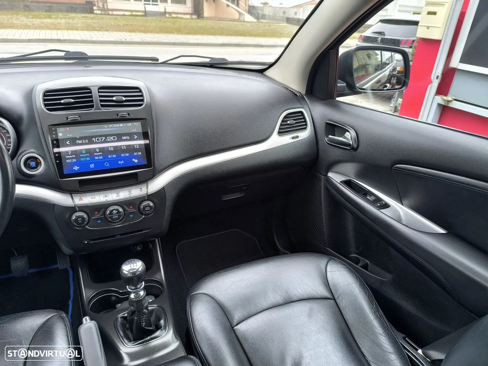 Fiat Freemont 2.0 M-Jet Urban - 48