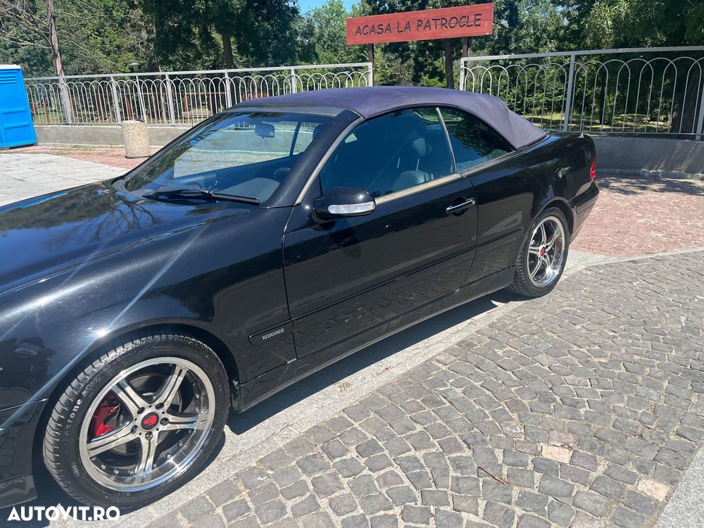 Mercedes-Benz CLK - 23