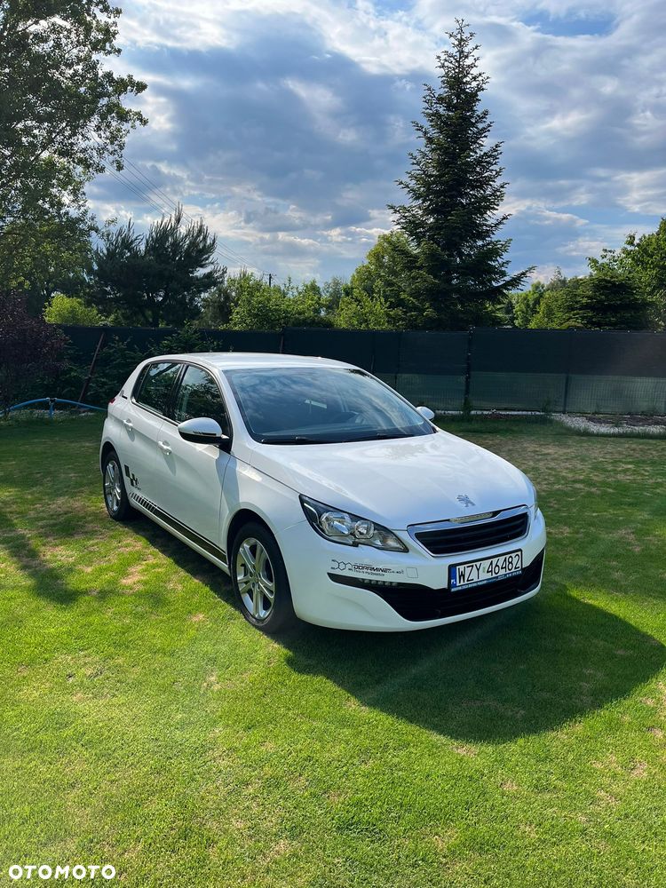 Peugeot 308 - 1