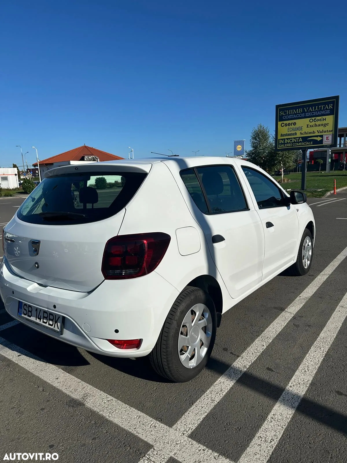 Dacia Sandero 0.9 TCe SL PLUS - 8