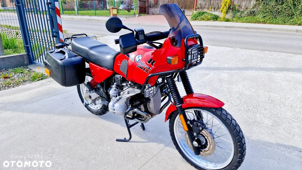 BMW R - 1