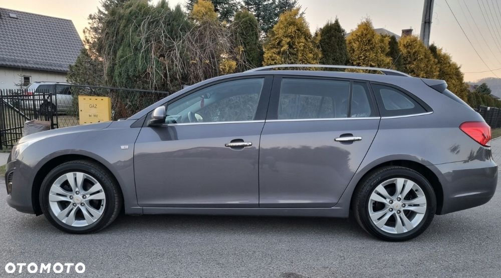 Chevrolet Cruze - 28