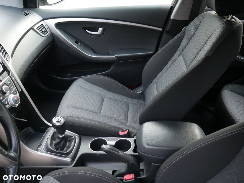 Hyundai i30 1.4 Premium - 26
