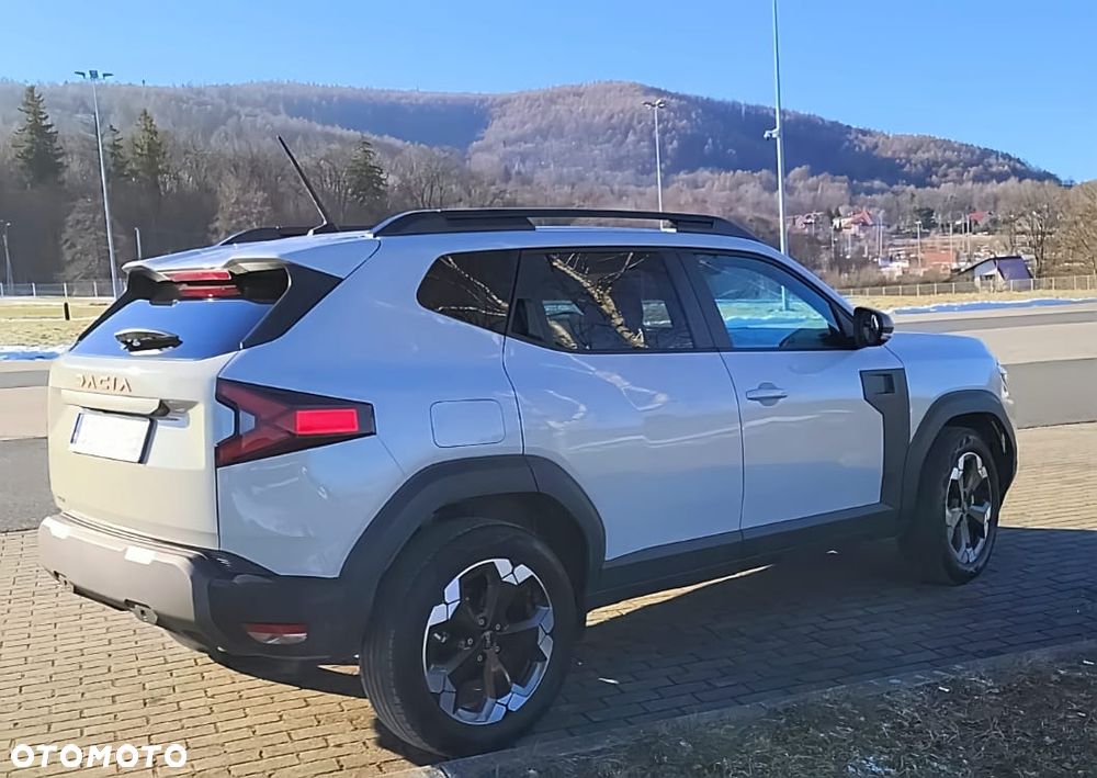 Dacia Duster 1.6 Full Hybrid 140 Extreme MMT - 6