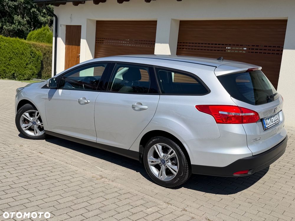 Ford Focus - 35