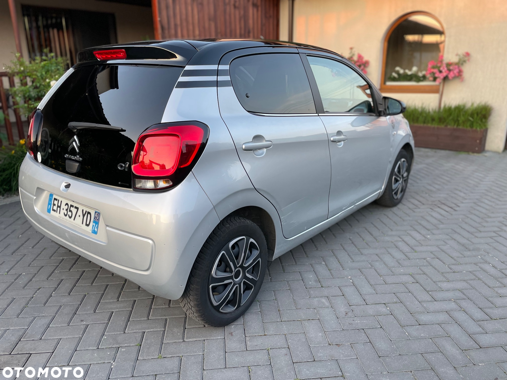 Citroën C1 PureTech 82 Shine Edition - 3