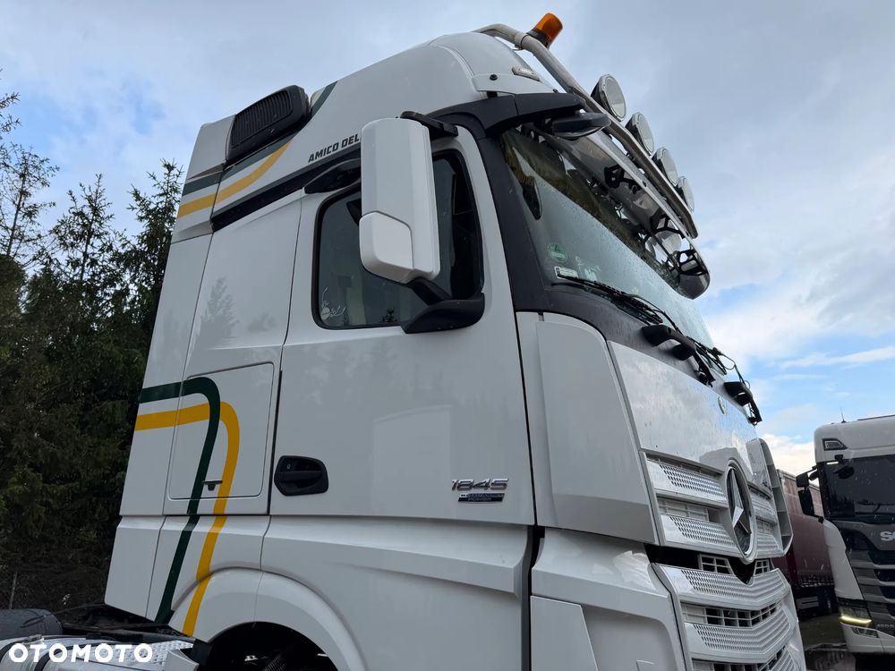 Mercedes-Benz ACTROS 1845 / EURO 5 / GIGA SPACE / TACHOGRAF NOWEJ GENERACJI / REJESTRACJA 2013 ROK / BARDZO ŁADNY STAN / BEZ RETARDERA / BLUETEC 5 / KSENONY !! - 21