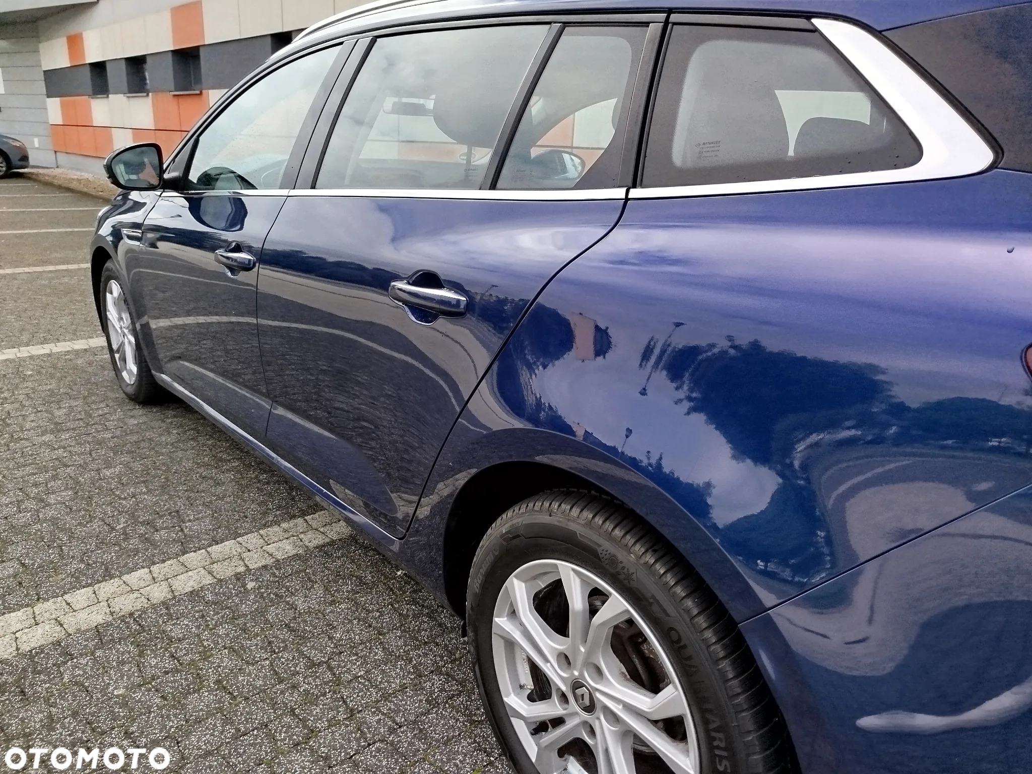 Renault Megane ENERGY TCe 130 BOSE EDITION - 33