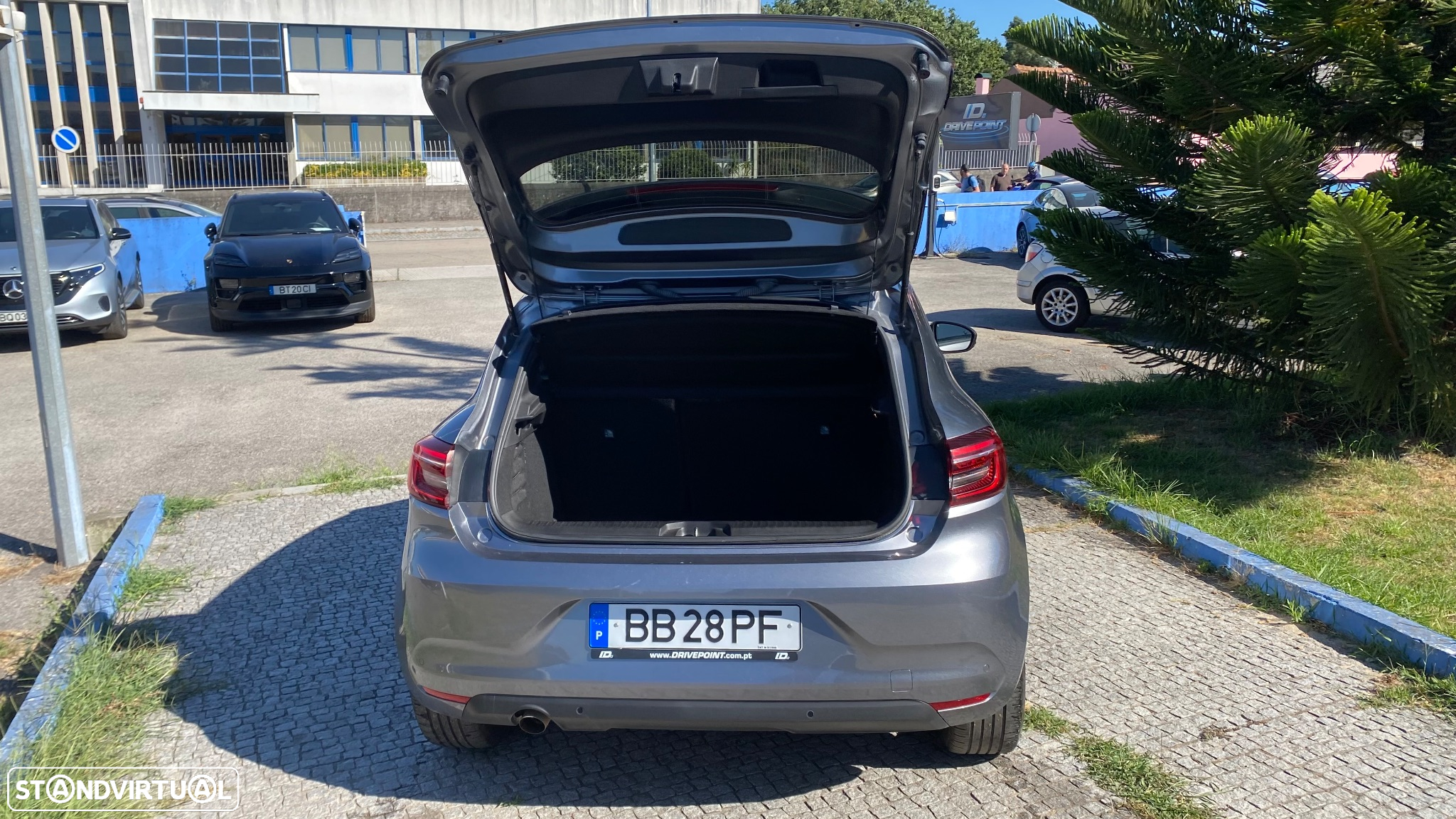 Renault Clio 1.0 TCe Techno - 12