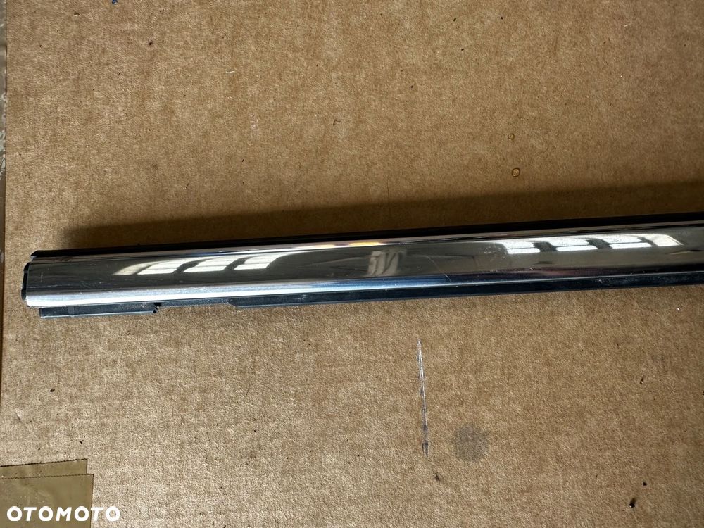 LISTWA ZGARNIAJĄCA LEWY PRZÓD CHROM PEUGEOT 3008 5008 II 9811580380 - 2