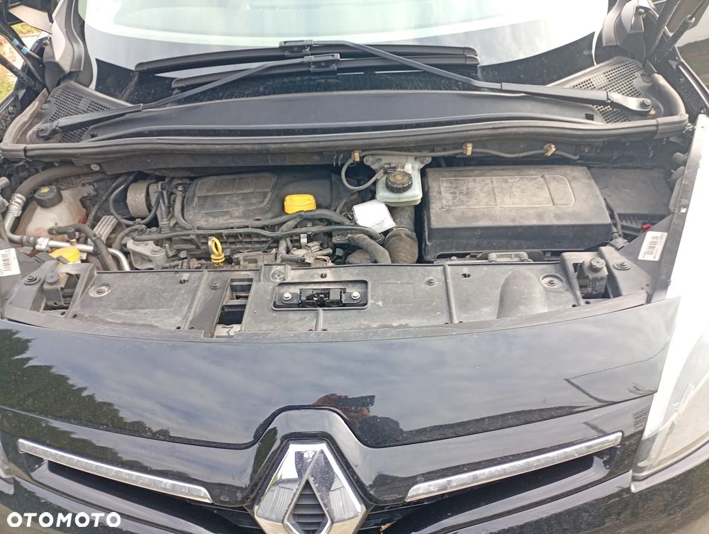 Renault Grand Scenic - 13