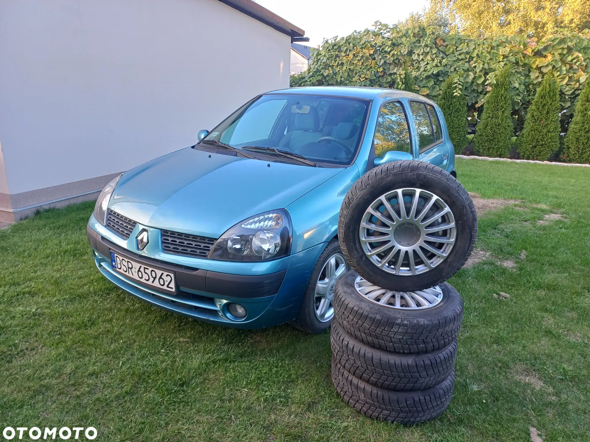 Renault Clio 1.2 16V Authentique - 1