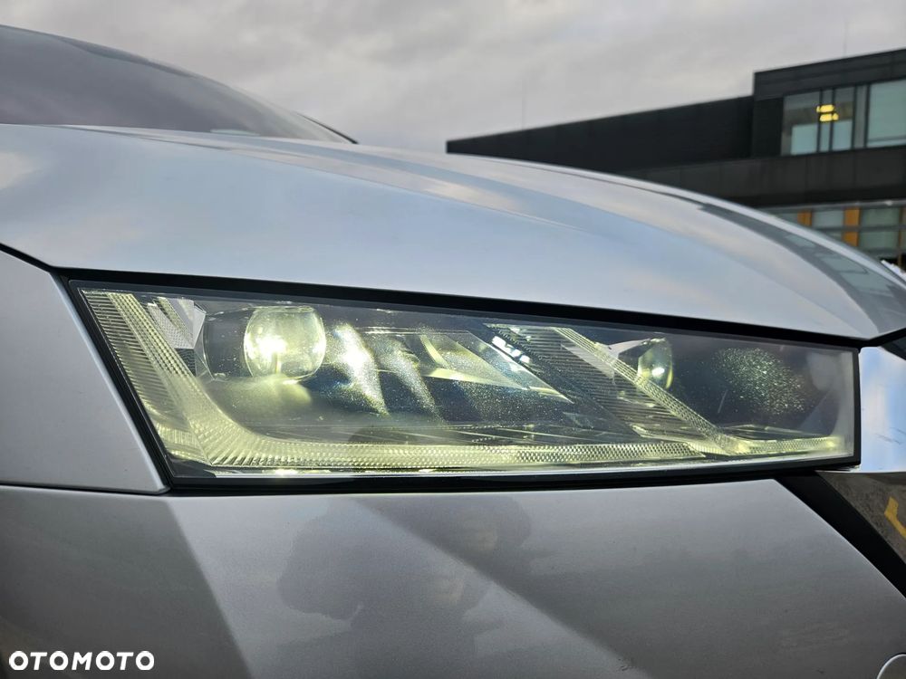 Skoda Octavia 2.0 TSI 4x4 Style DSG - 9