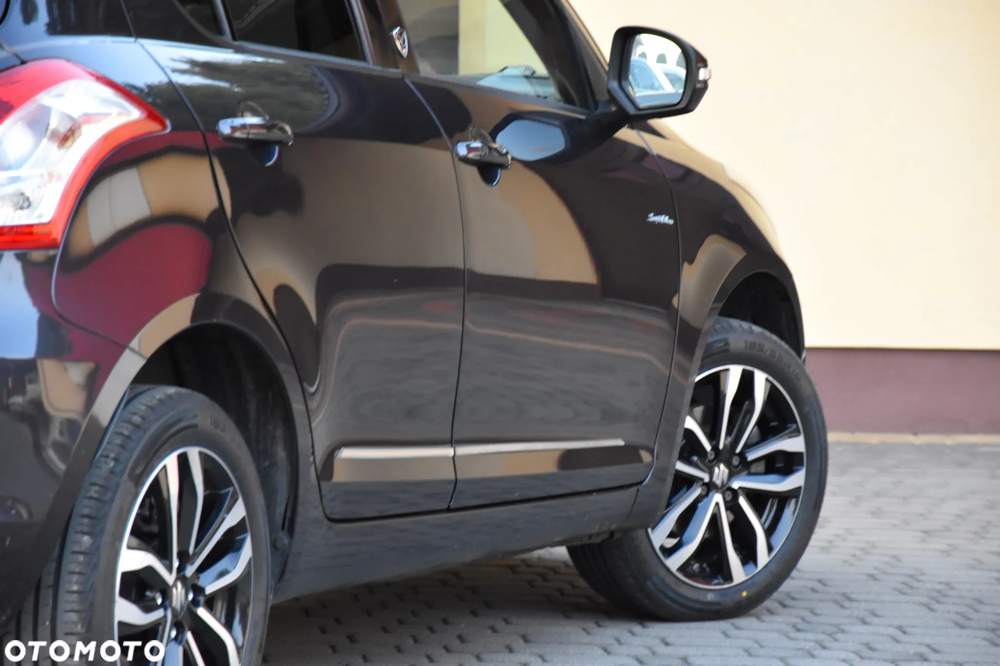 Suzuki Swift 1.2 4x4 Club - 6