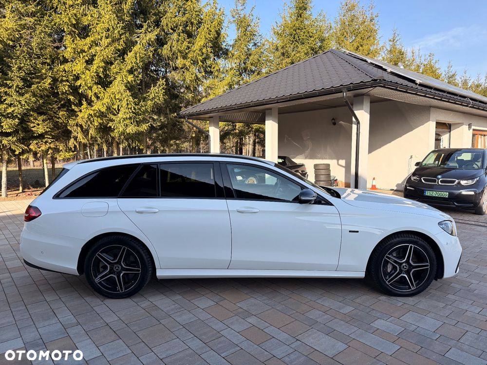 Mercedes-Benz Klasa E 300 de 9G-TRONIC - 31