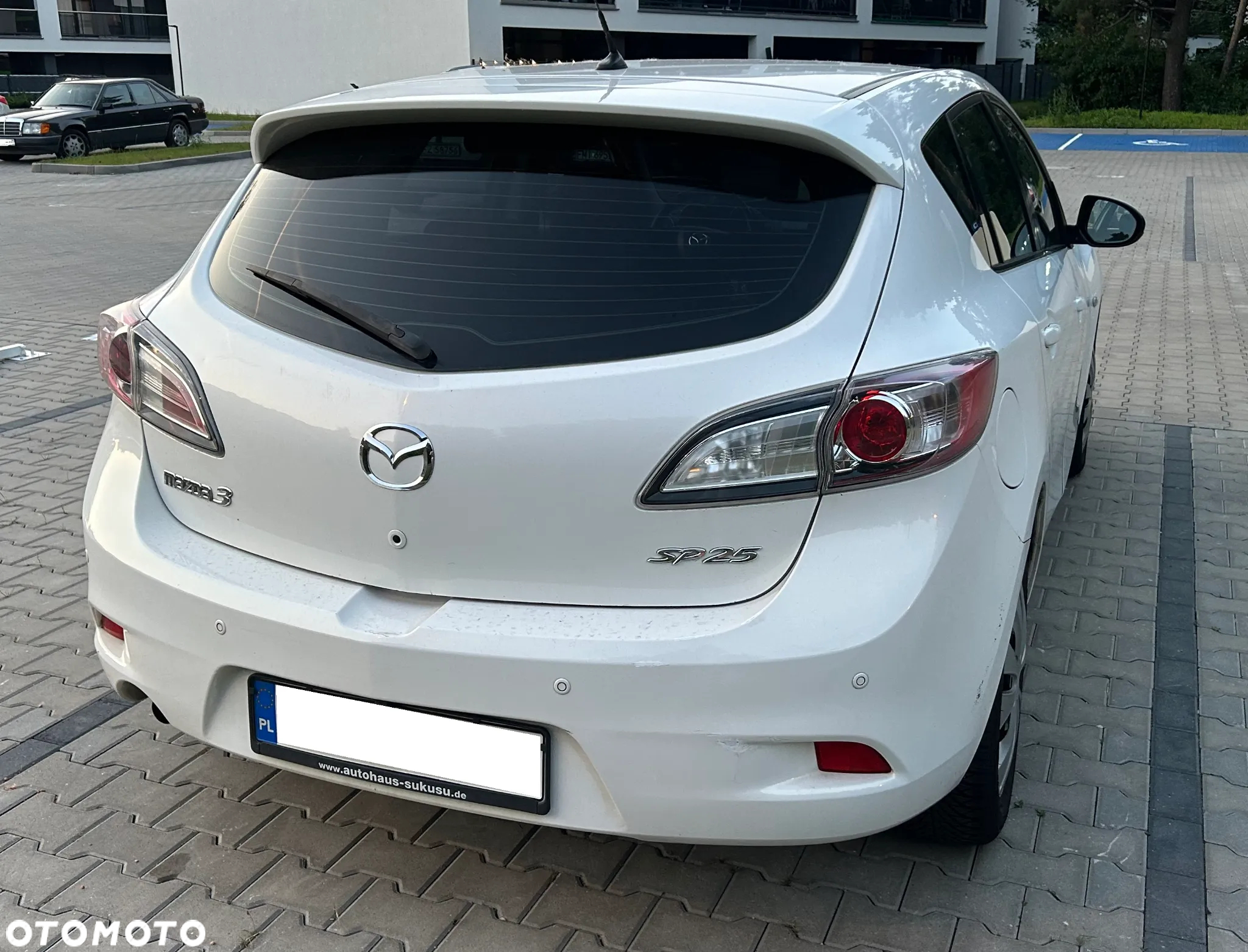 Mazda 3 - 6