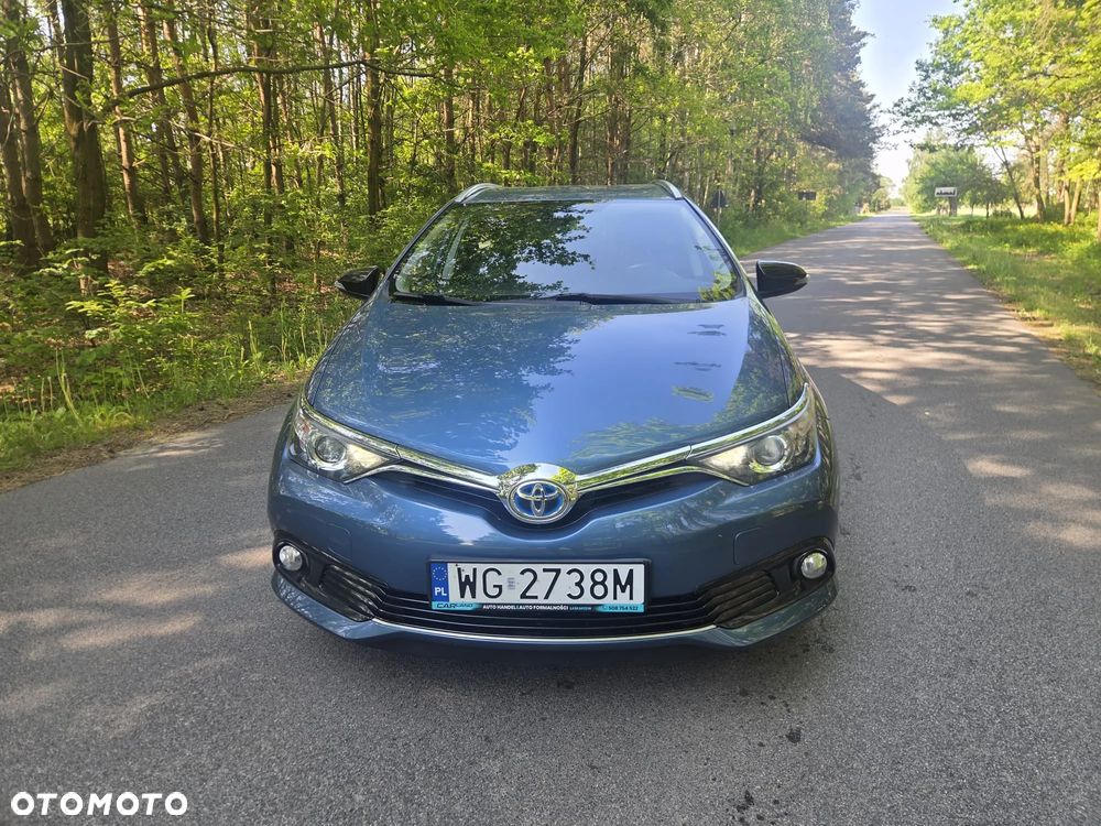 Toyota Auris - 2