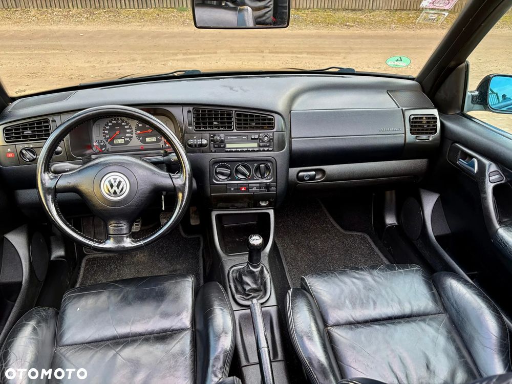 Volkswagen Golf Cabrio - 10