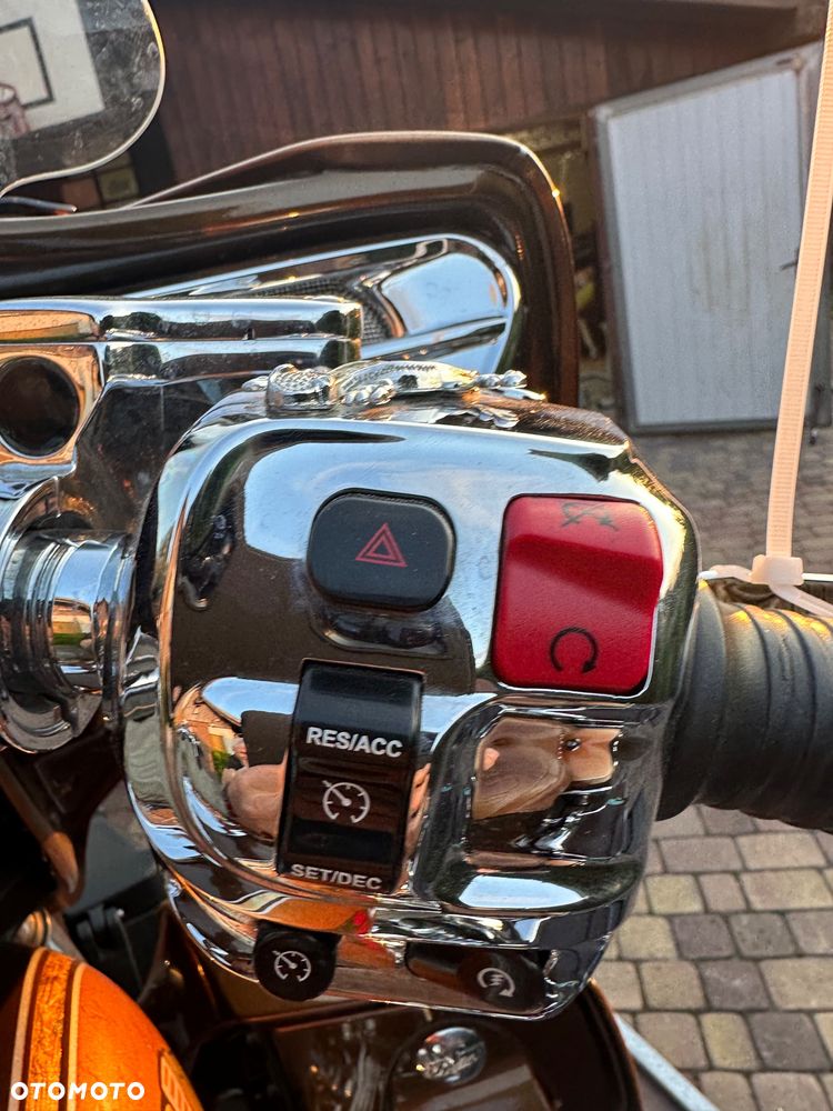 Indian Roadmaster - 13