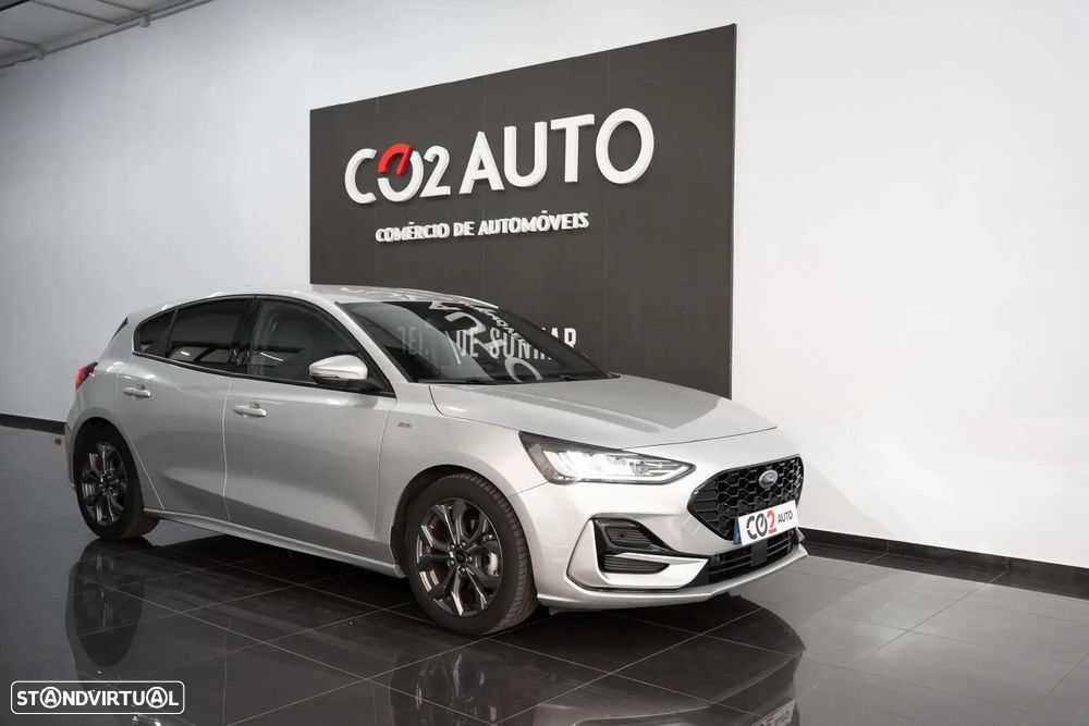 Ford Focus 1.0 EcoBoost MHEV ST-Line - 2