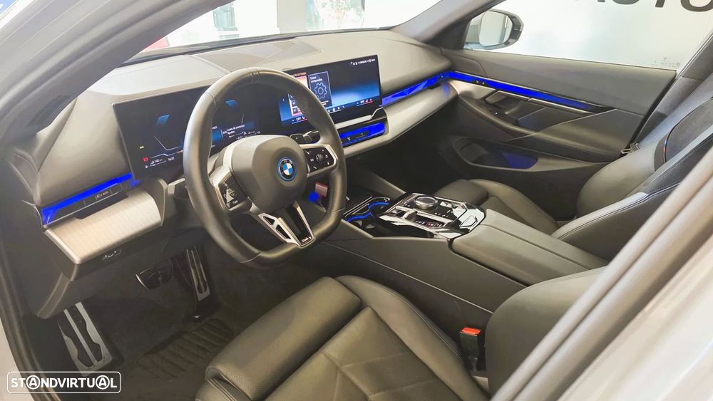 BMW 530 e Pack Desportivo M - 38