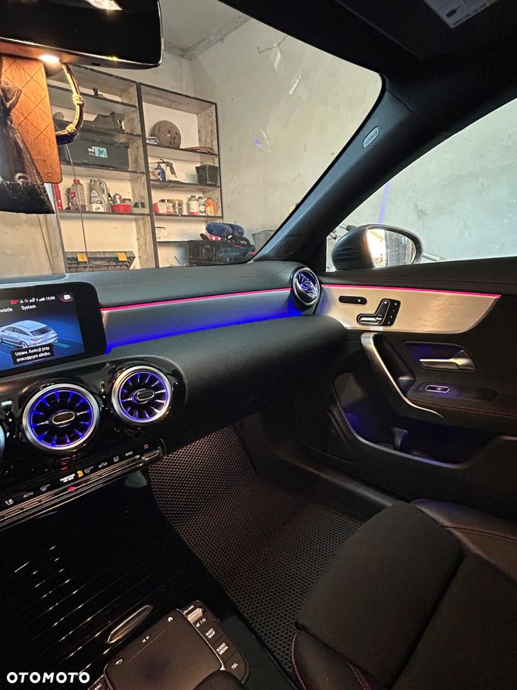 Mercedes-Benz CLA 200 d 8G-DCT - 12