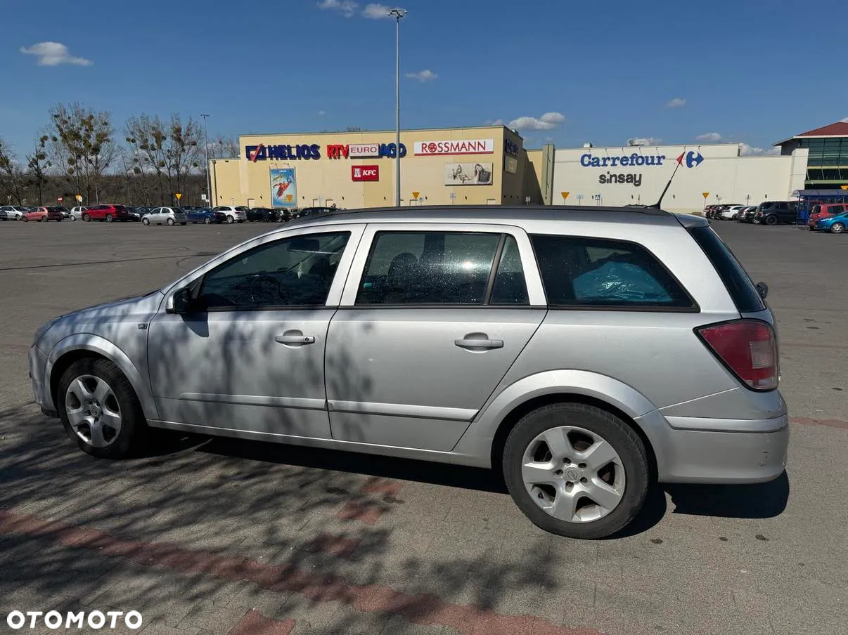 Opel Astra III 1.9 CDTI - 10