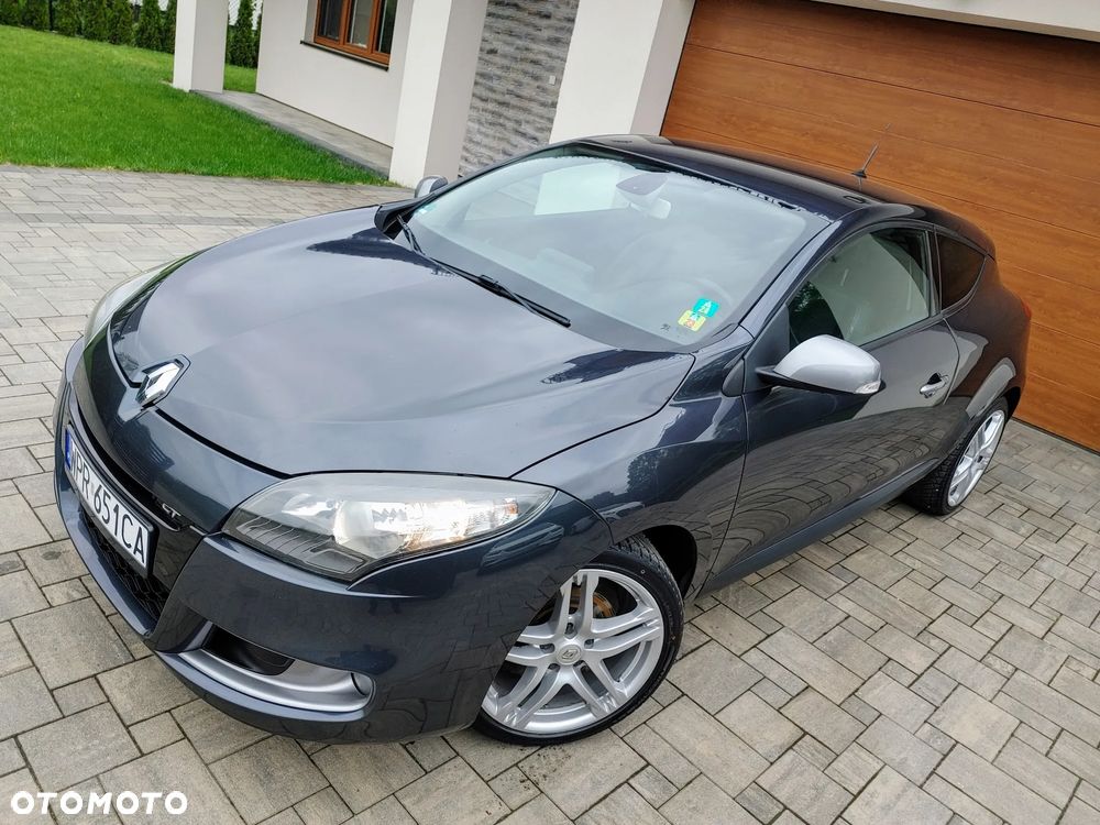 Renault Megane TCe 180 GT - 26