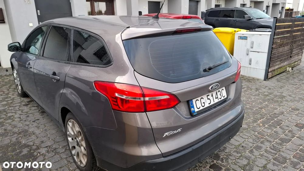 Ford Focus 1.6 Trend - 4