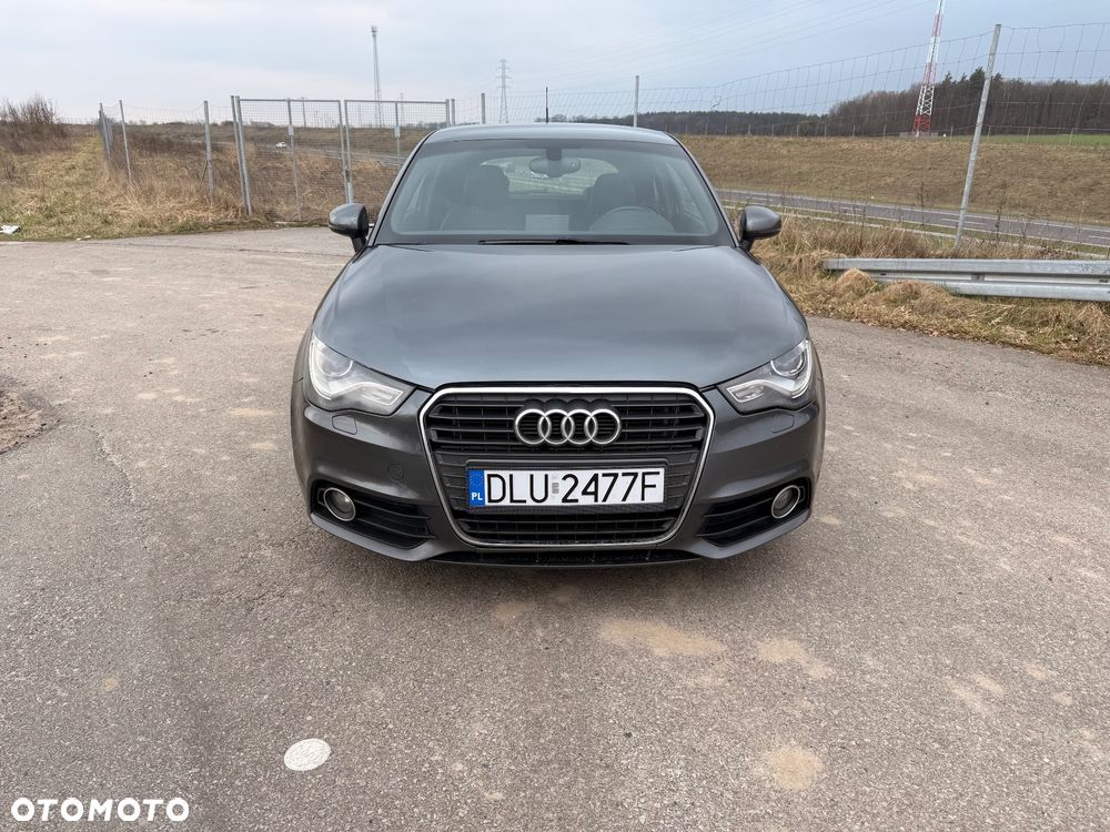 Audi A1 3-drzwiowe 1.6 TDI S line edition - 4