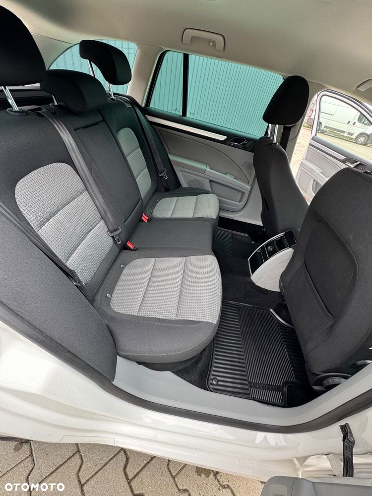 Skoda Superb 2.0 TDI Exclusive - 24