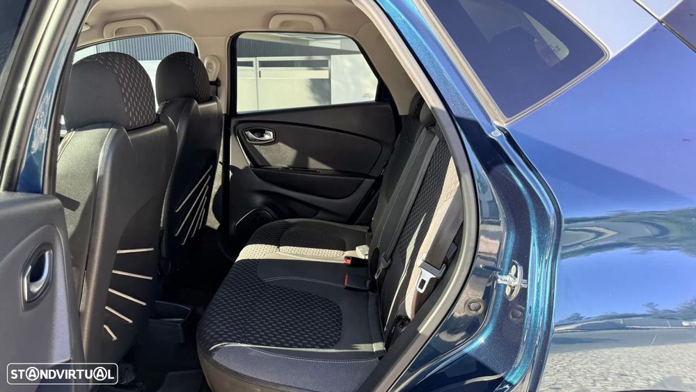 Renault Captur 1.5 dCi Exclusive - 22