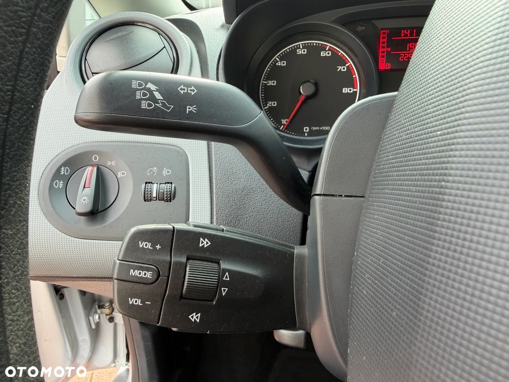 Seat Ibiza SC 1.2 12V Reference Viva - 17